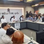 Indore Municipal Corporation's cleanliness review meeting