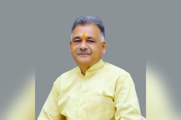 उच्च शिक्षा मंत्री इंदर सिंह परमार