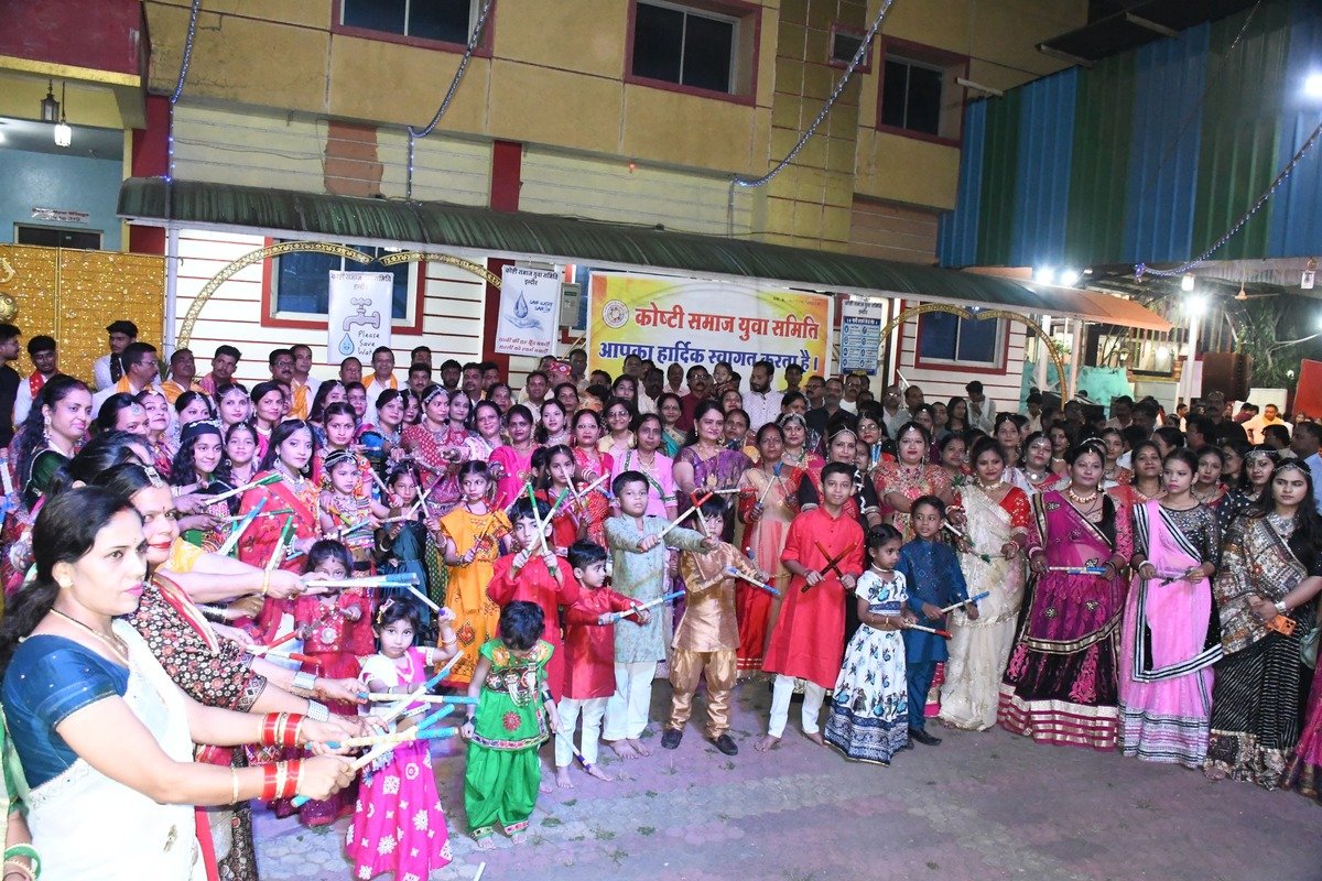 कोष्टी समाज युवा समिति का गरबा महोत्सव, इंदौर