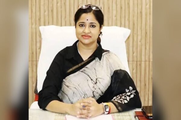 देवास कलेक्टर नेहा मीणा