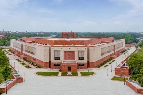 संसद भवन (सांकेतिक चित्र)