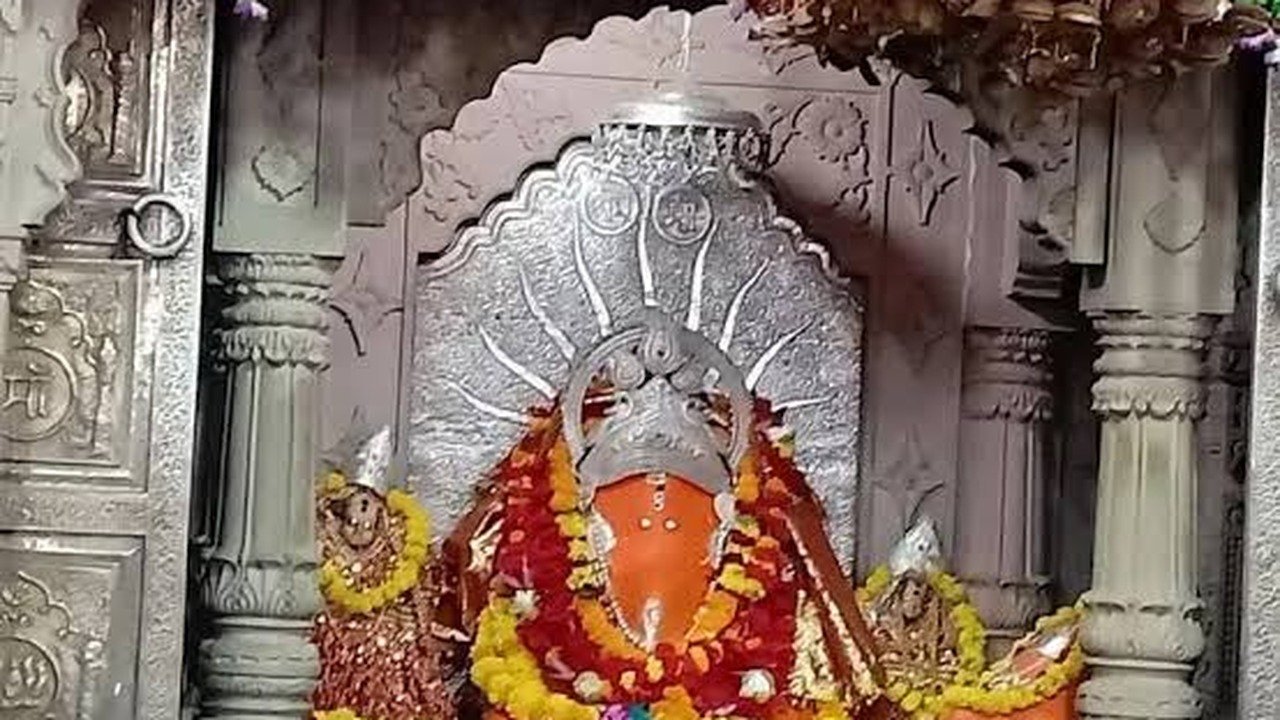 सलकनपुर में मां विजयासन देवी