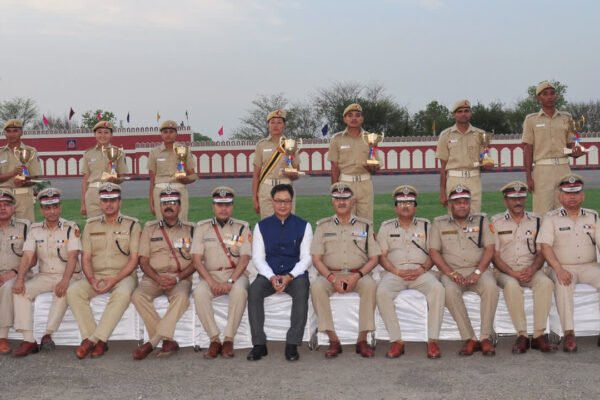 पुलिस भर्ती के बाद आयोजित पासिंग आउट परेड की सांकेतिक तस्वीर