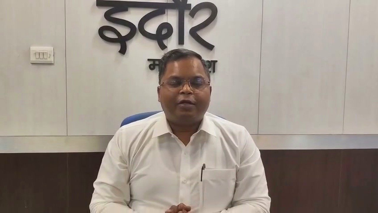 कलेक्टर शिवम वर्मा